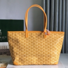 Goyard Shopping Bags